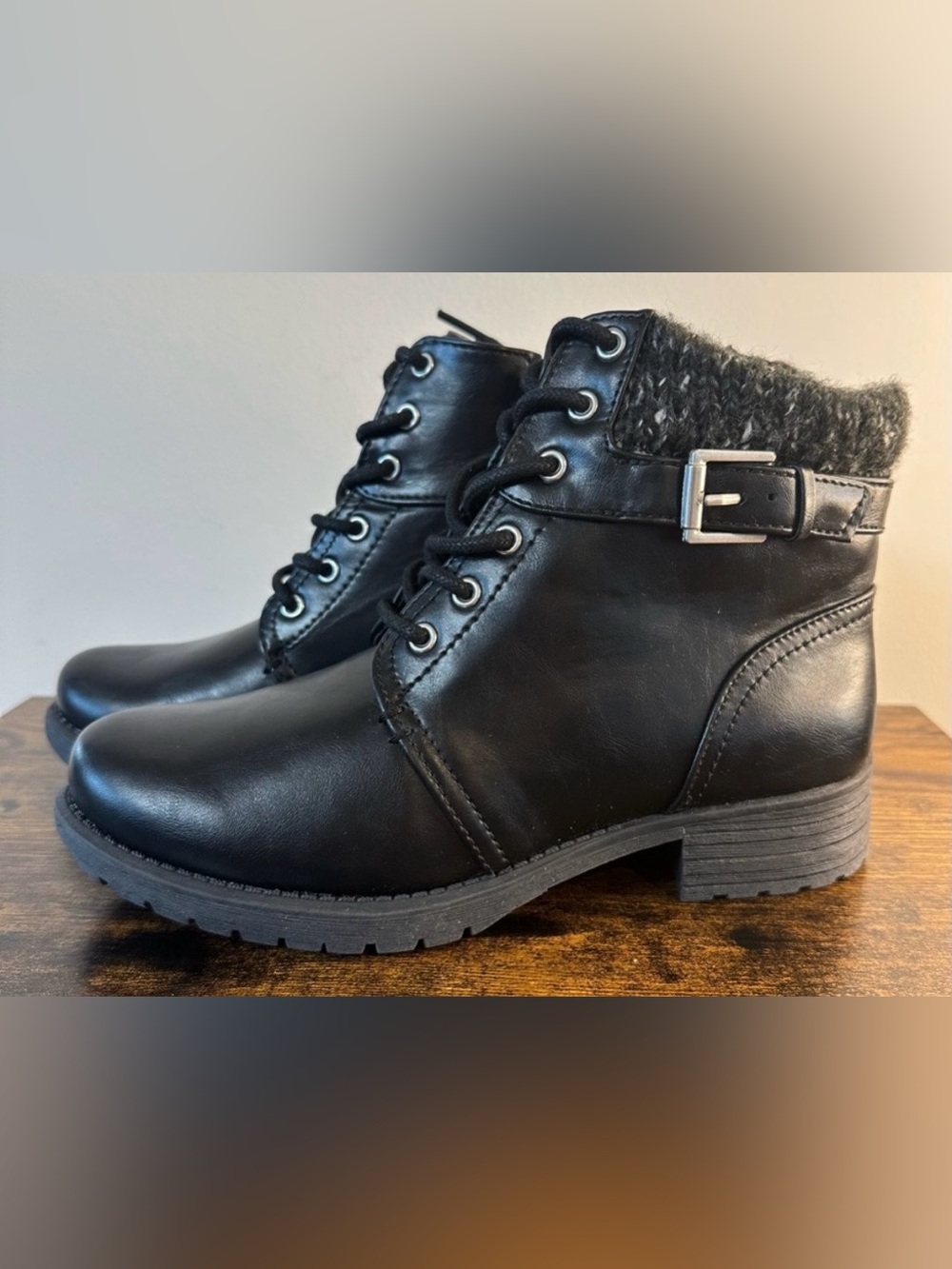 Thereabouts Girls Black Piper Stacked Heel Hiking Boots NWT Size 13